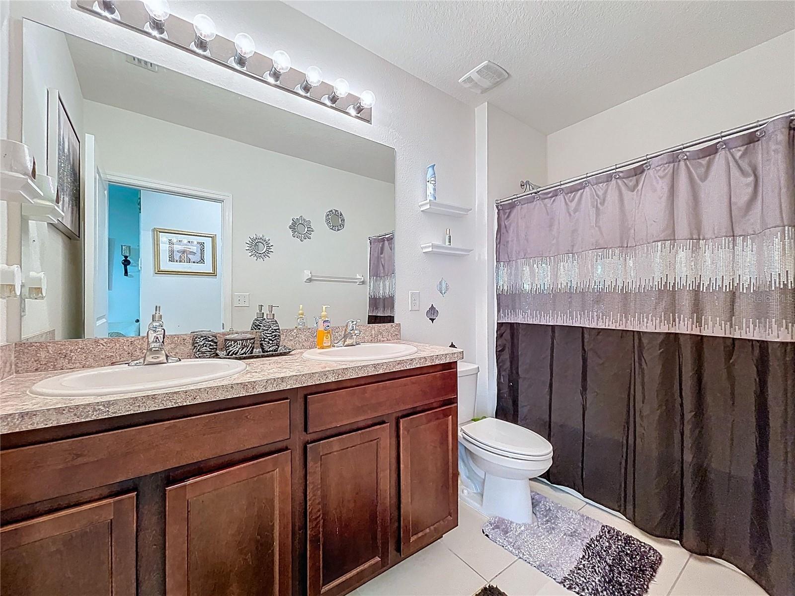 Image 25 of 40 For 32628 Abby Lax Lane