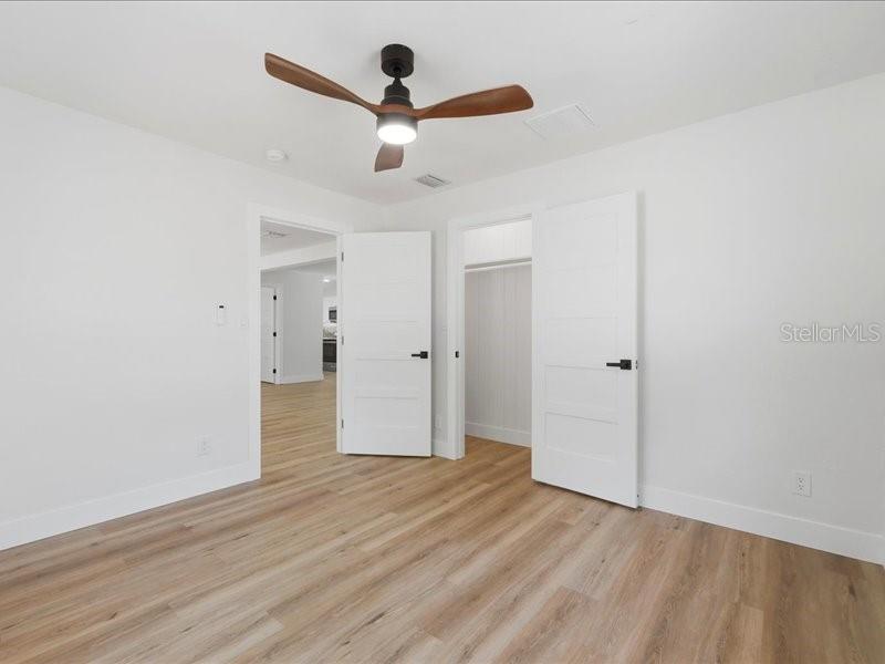 Image 29 of 44 For 1912 Hanna Avenue