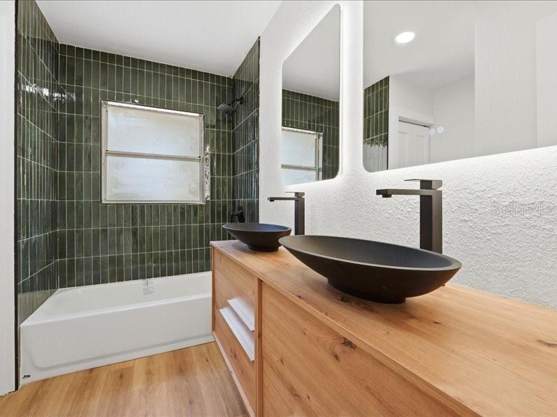 Image 31 of 44 For 1912 Hanna Avenue