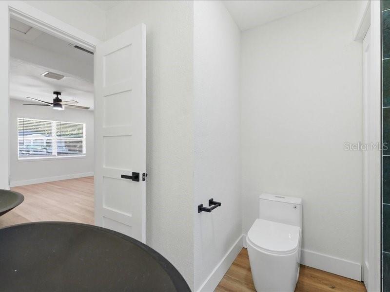 Image 33 of 44 For 1912 Hanna Avenue