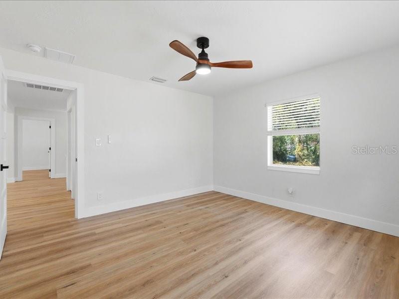 Image 40 of 44 For 1912 Hanna Avenue