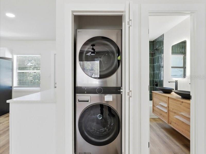 Image 41 of 44 For 1912 Hanna Avenue