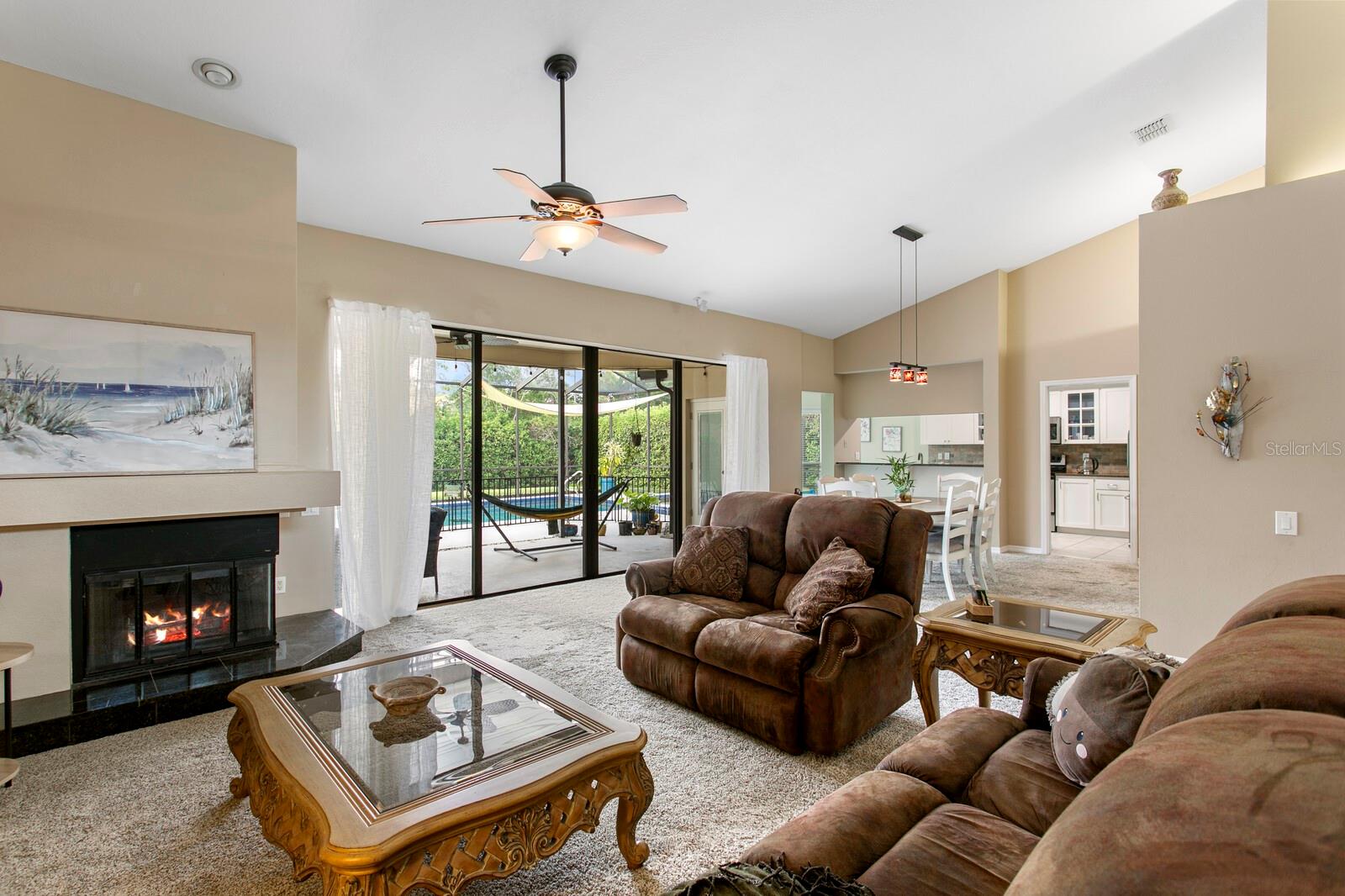 Image 11 of 50 For 6211 Iroquois Court