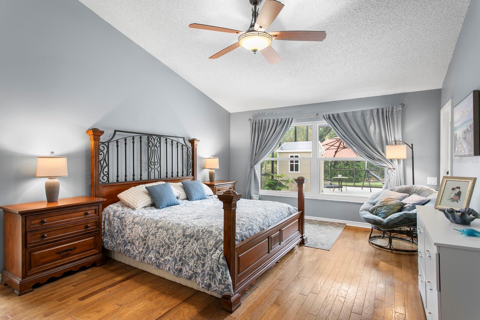 Image 26 of 50 For 6211 Iroquois Court