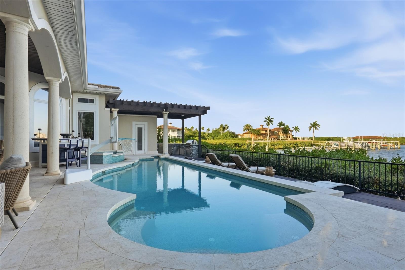 Image 10 of 61 For 4117 Causeway Vista Drive