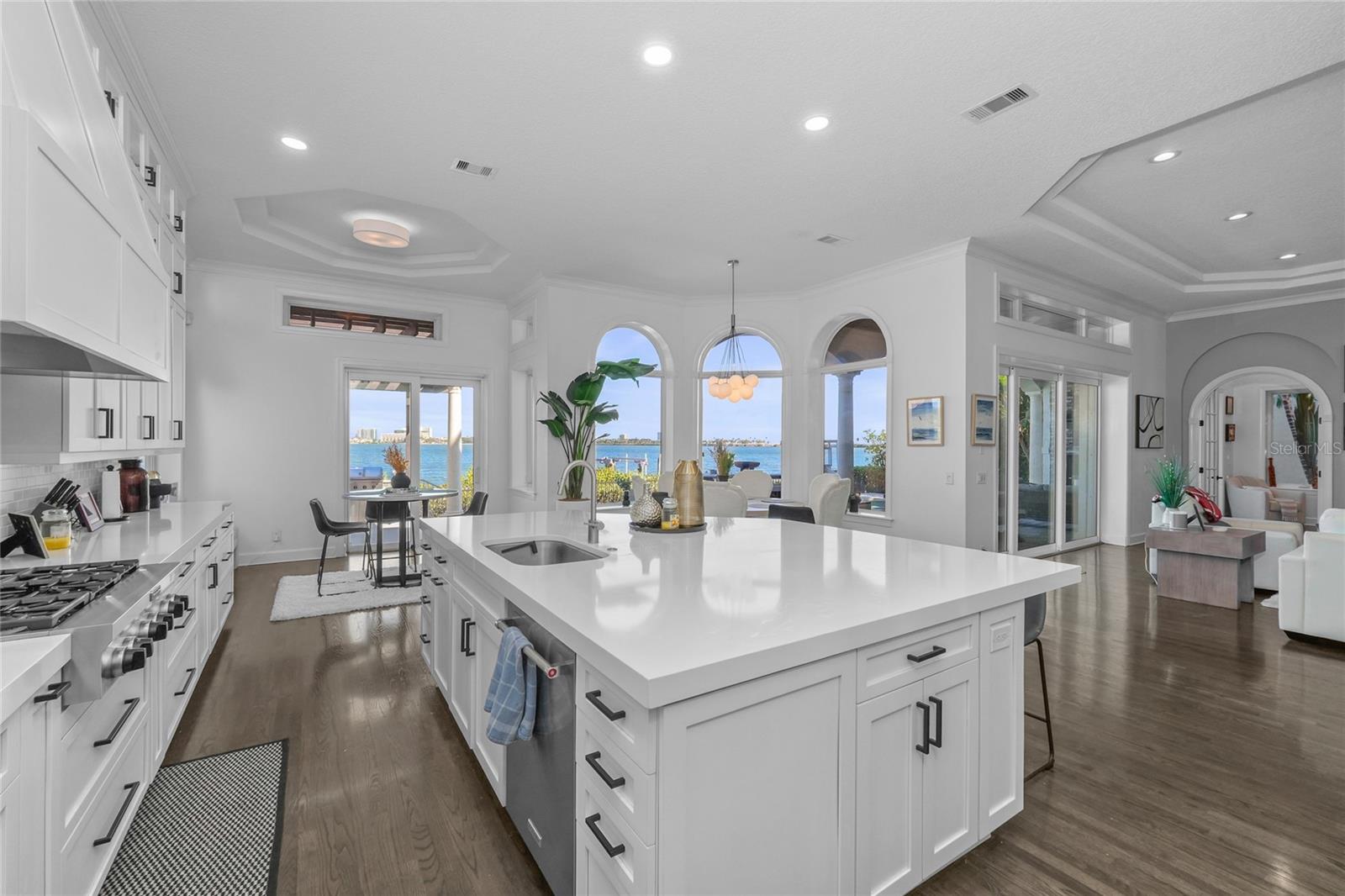 Image 31 of 61 For 4117 Causeway Vista Drive