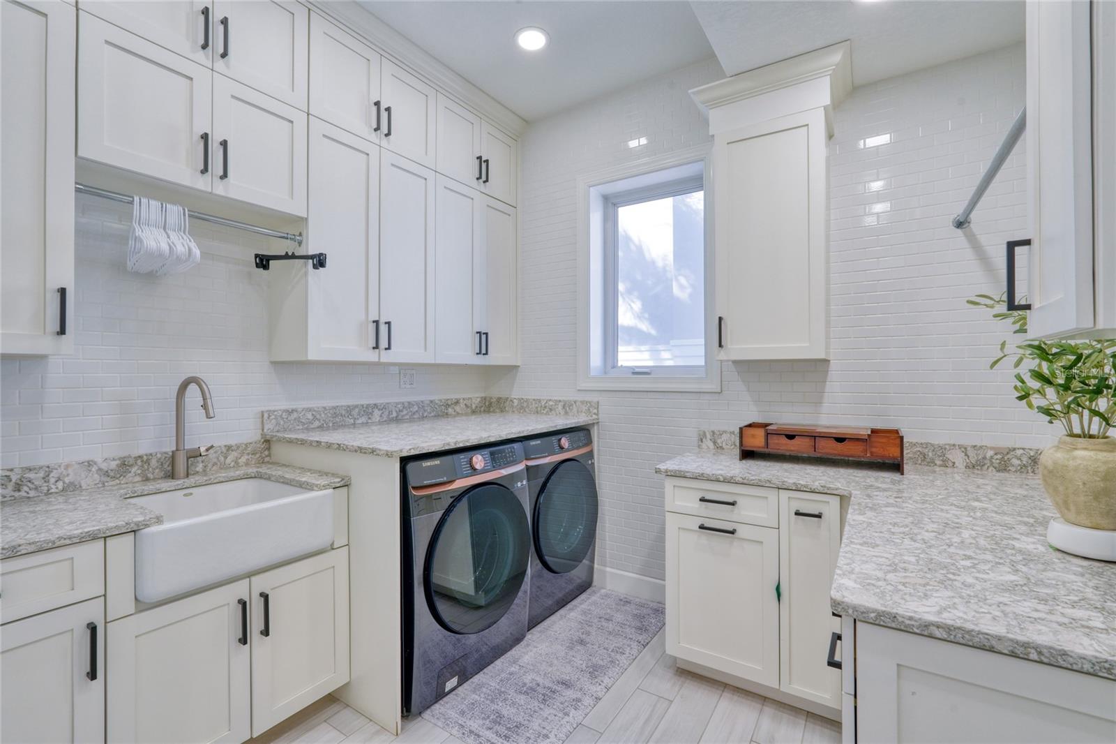 Image 35 of 61 For 4117 Causeway Vista Drive