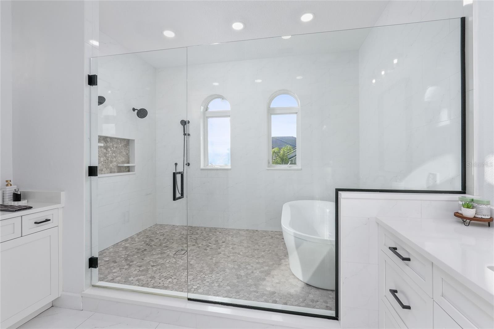 Image 44 of 61 For 4117 Causeway Vista Drive