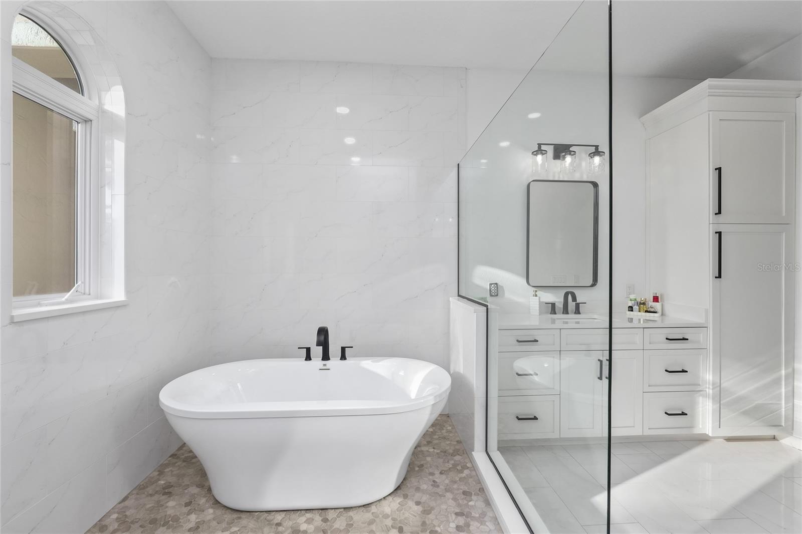 Image 45 of 61 For 4117 Causeway Vista Drive