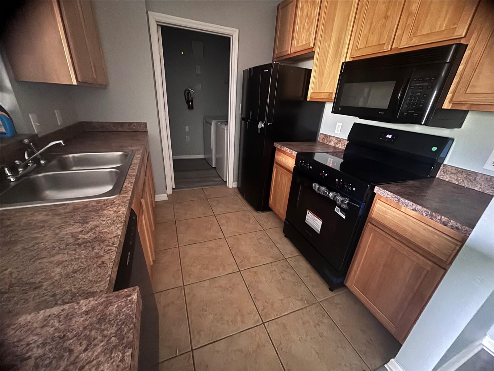 Image 11 of 16 For 2406 Courtney Meadows Court 104