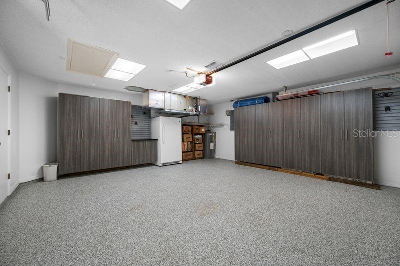 Image 47 of 56 For 5321 Gardens Dr