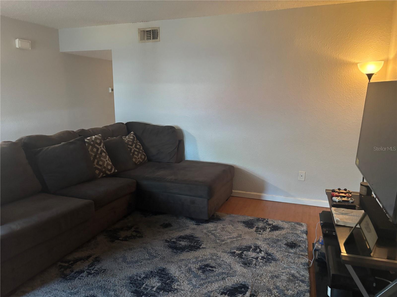 Image 5 of 11 For 6080 22nd Avenue N 3