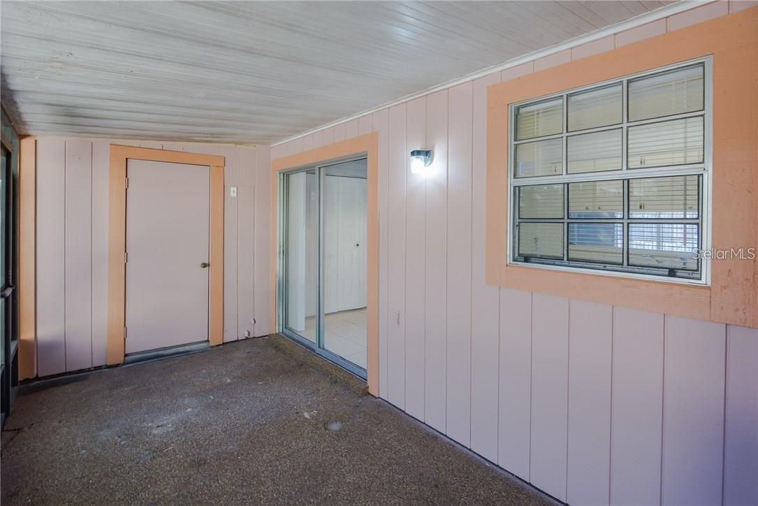 Image 18 of 19 For 14035 Lemon Valley Place