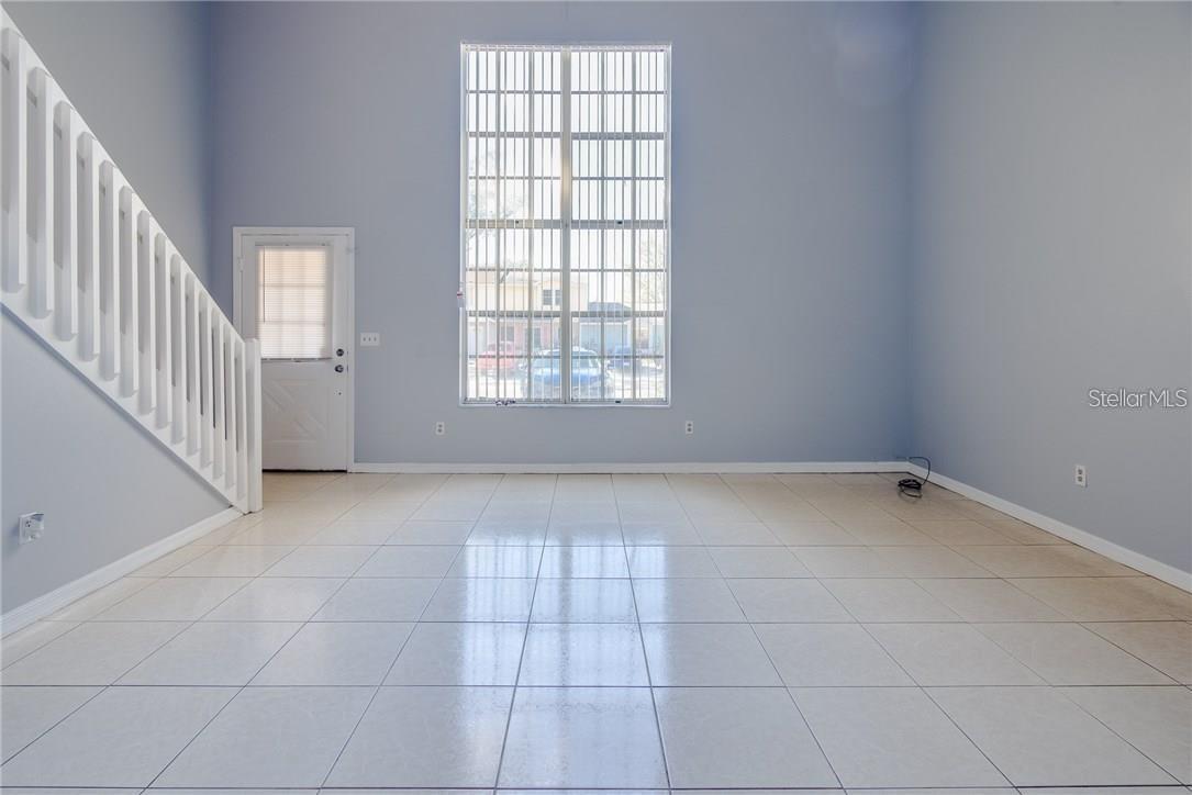 Image 6 of 19 For 14035 Lemon Valley Place