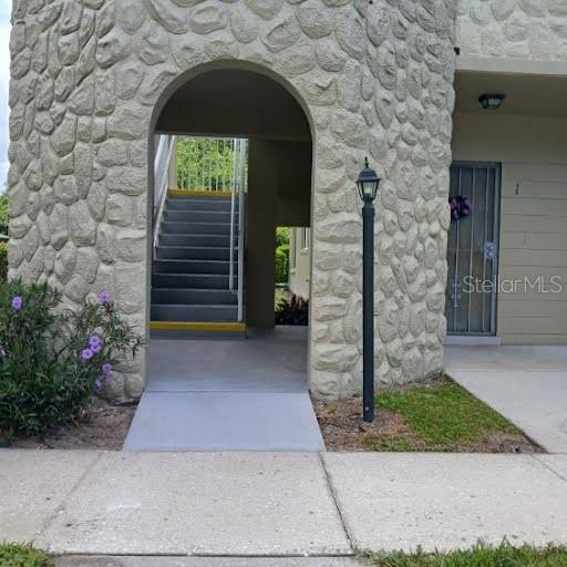 Image 12 of 13 For 2391 Sumatran Way 43