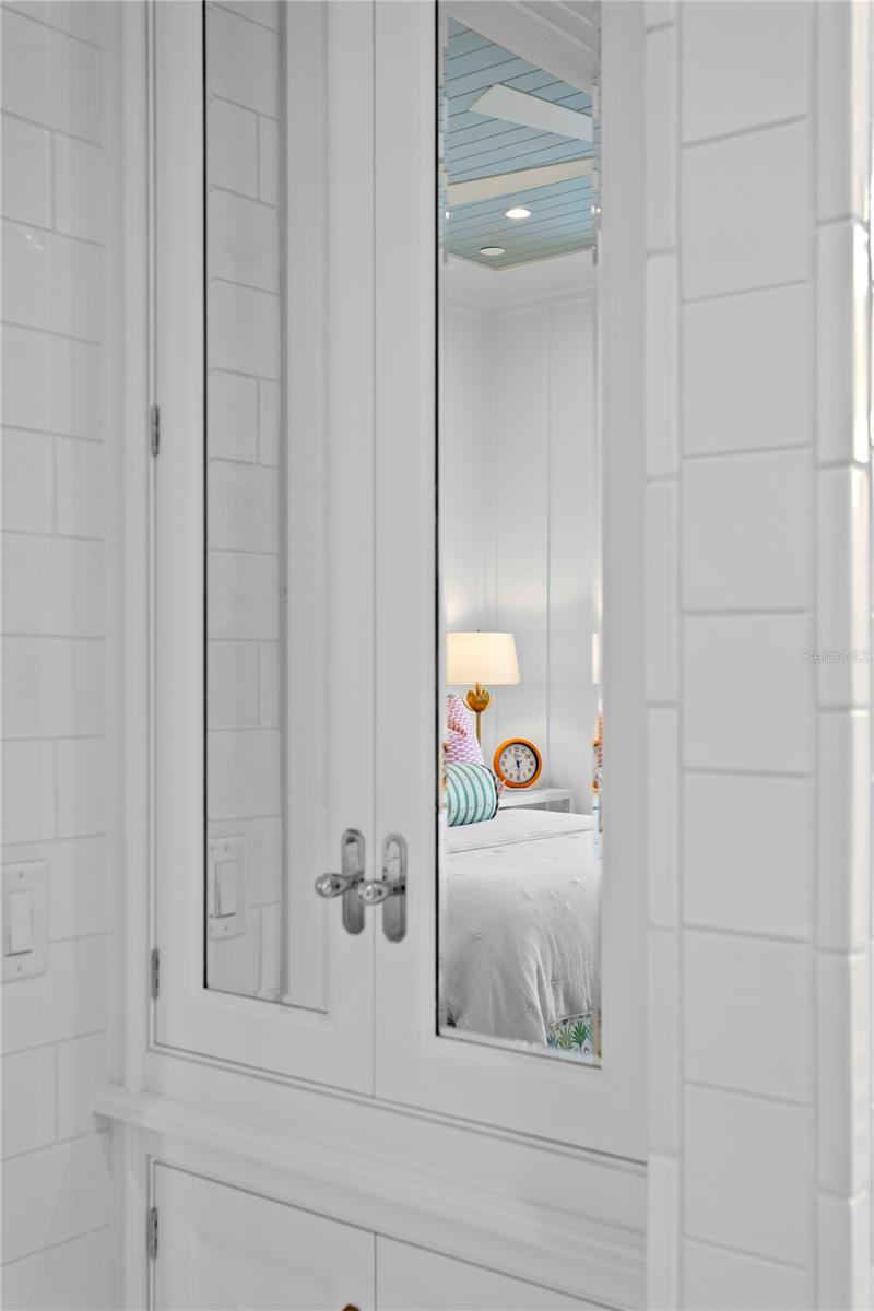 Image 20 of 55 For 2103 Bayshore Boulevard 504