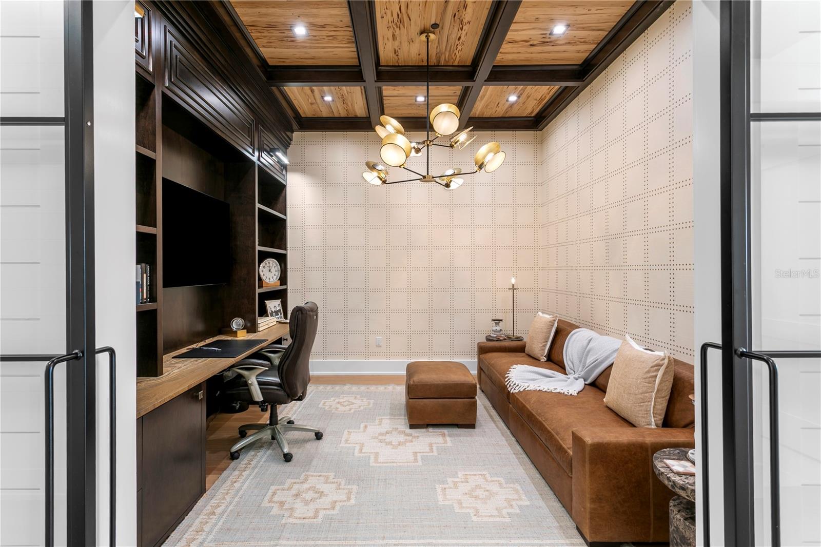 Image 23 of 55 For 2103 Bayshore Boulevard 504