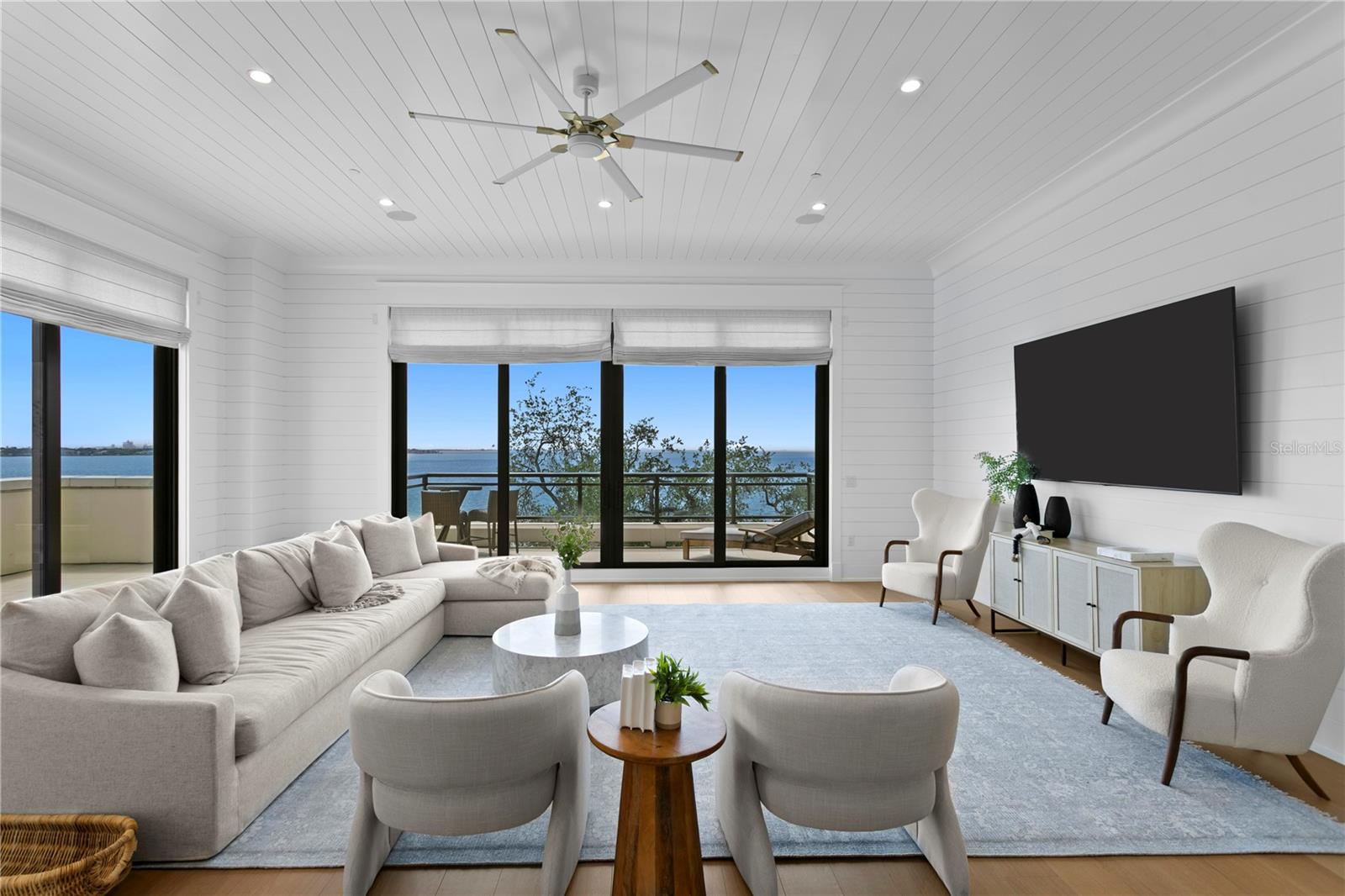 Image 4 of 55 For 2103 Bayshore Boulevard 504