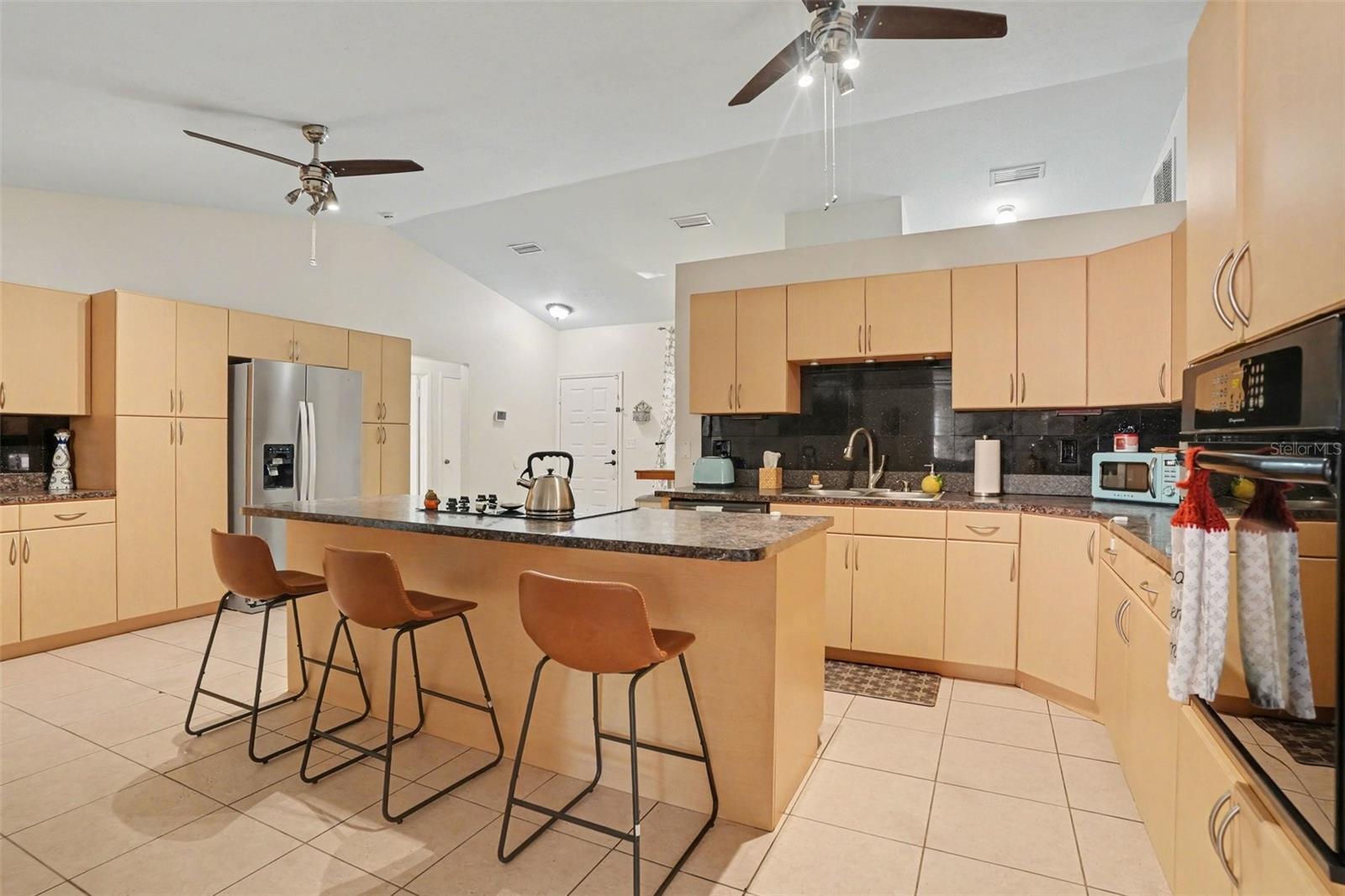 Image 15 of 34 For 4105 Spring Way Circle