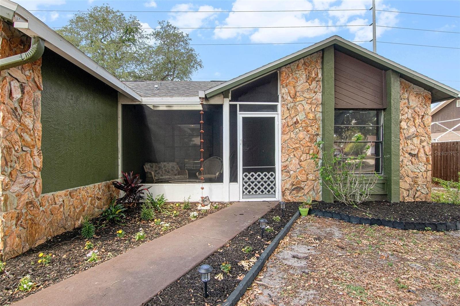 Image 5 of 34 For 4105 Spring Way Circle