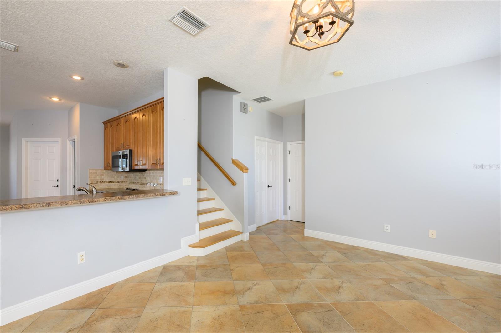 Image 15 of 56 For 12206 Citrus Leaf Drive