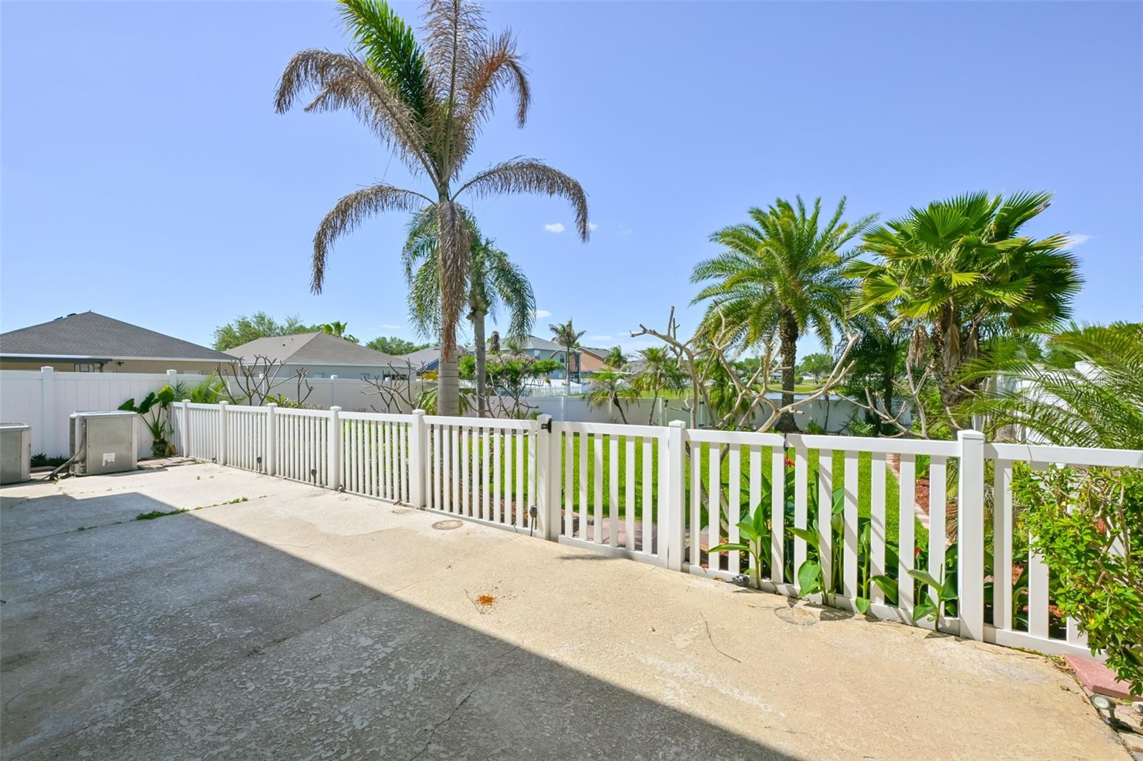 Image 48 of 56 For 12206 Citrus Leaf Drive