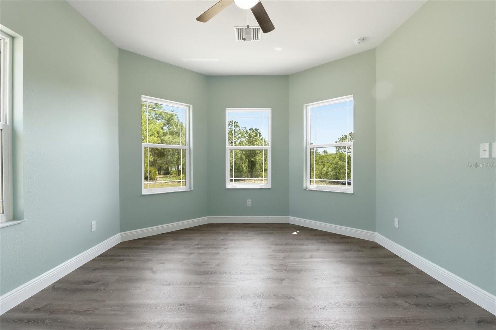 Image 28 of 45 For 5499 Mallows Circle