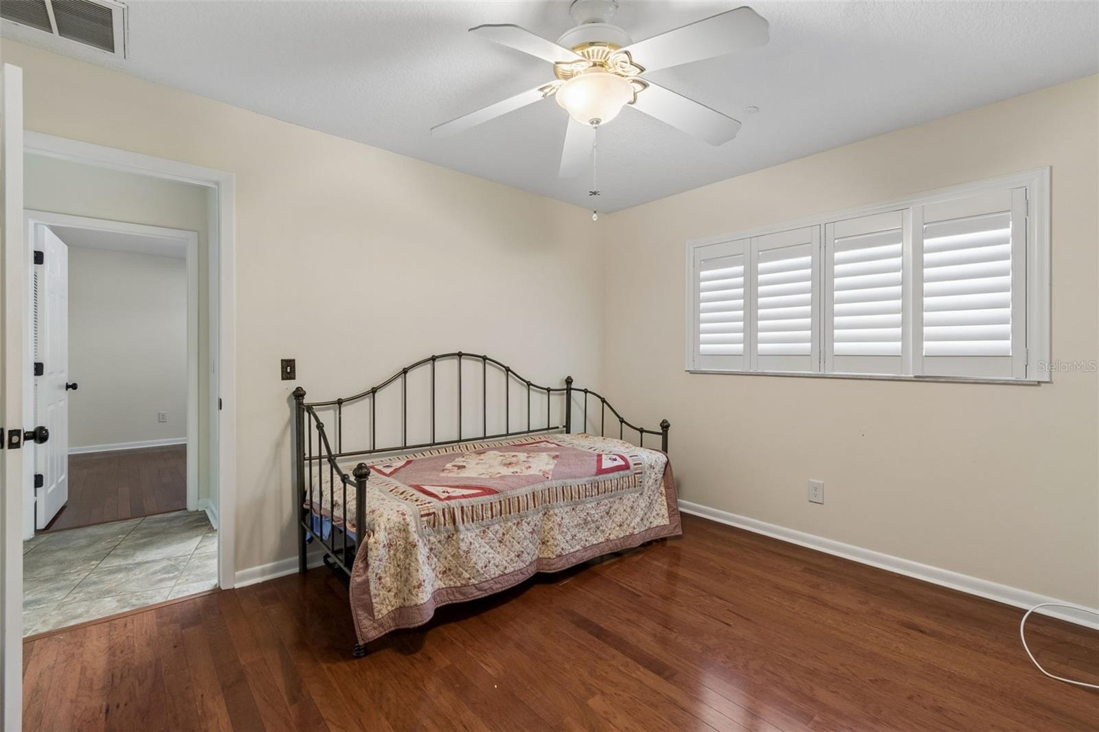 Image 14 of 26 For 3319 Cheviot Drive