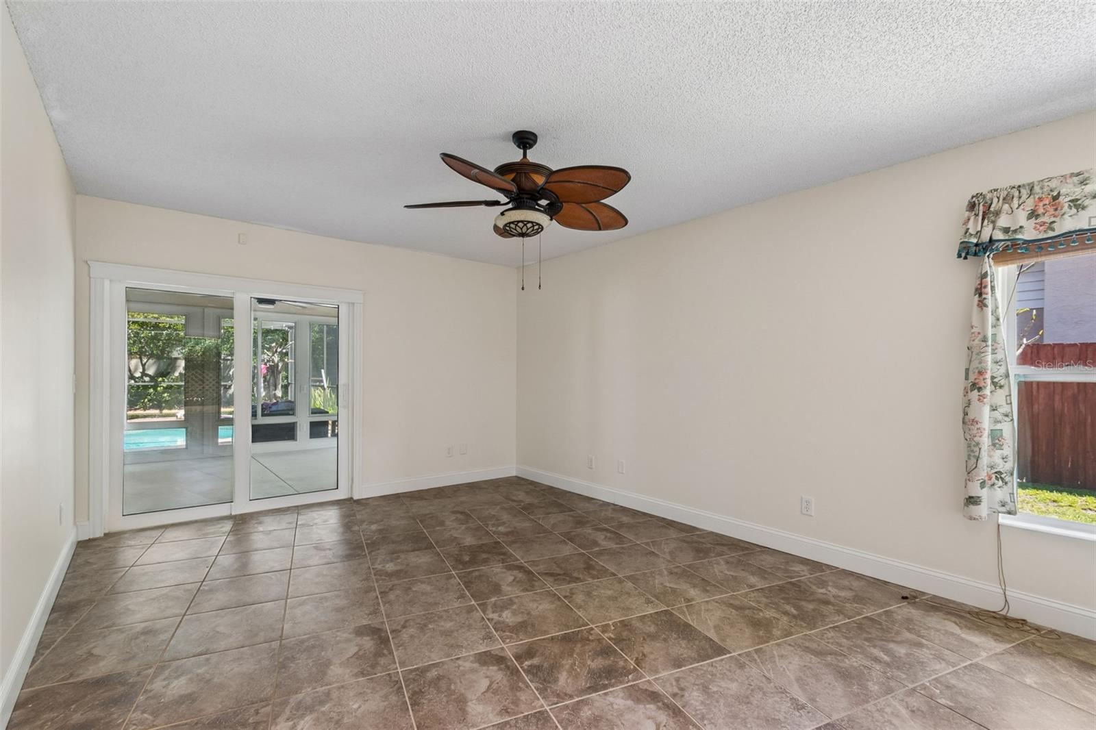 Image 17 of 26 For 3319 Cheviot Drive