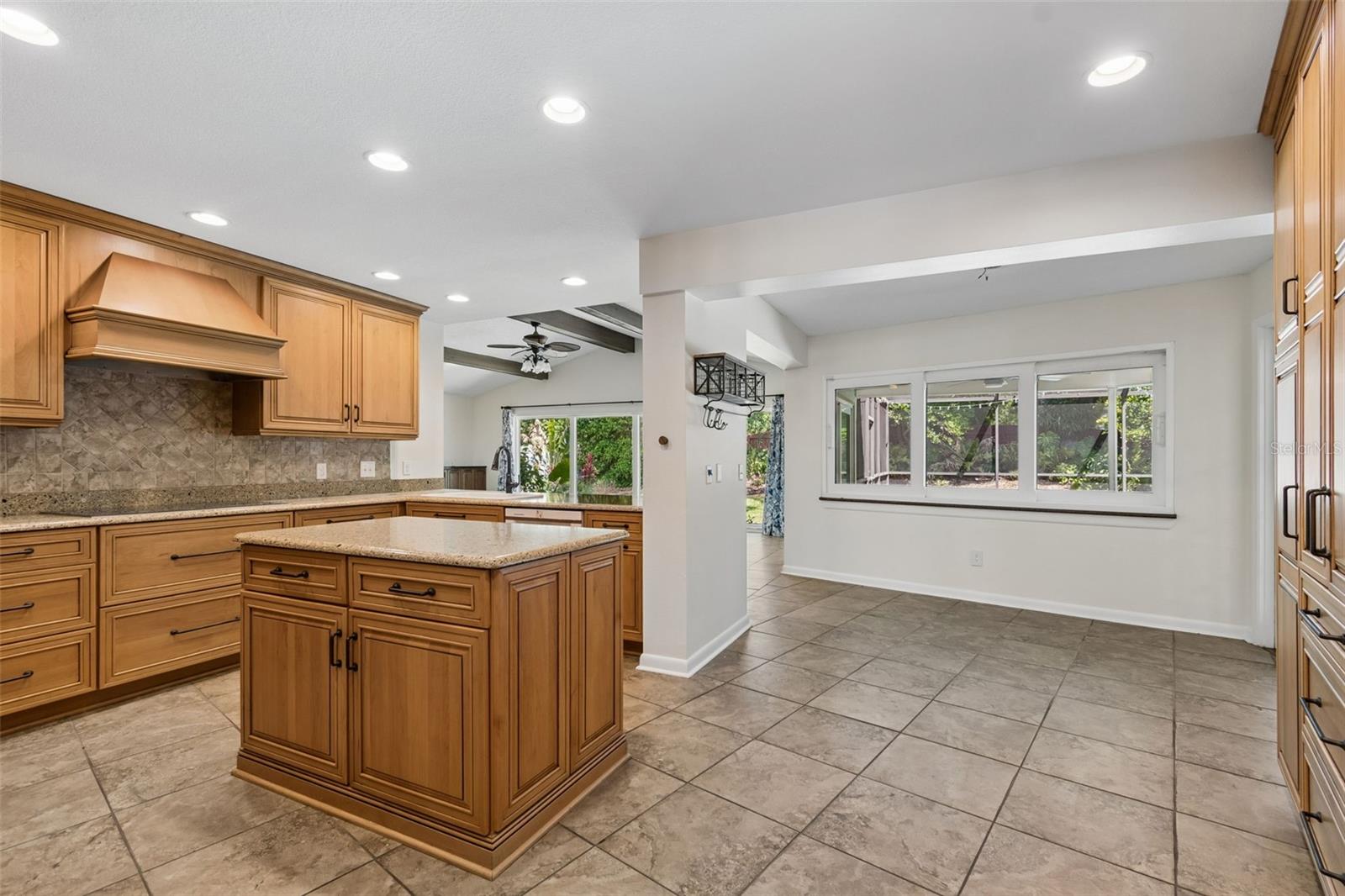 Image 5 of 26 For 3319 Cheviot Drive