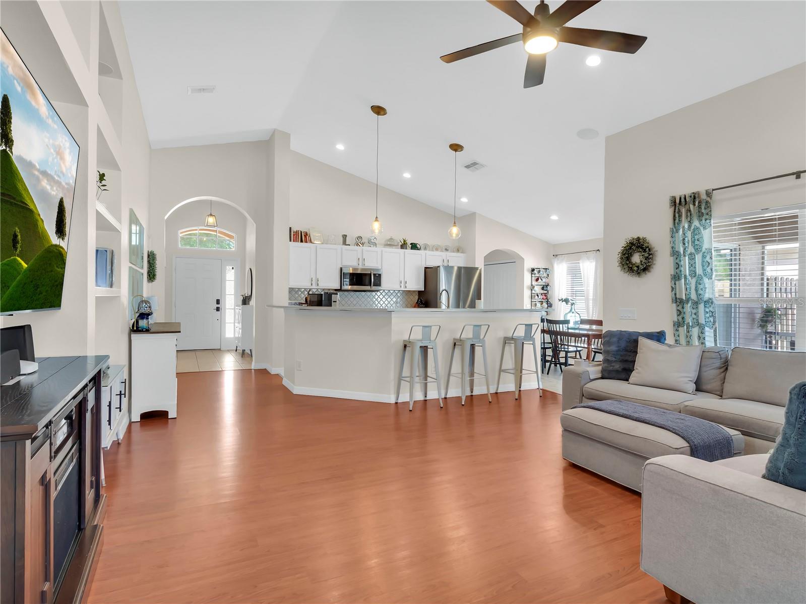 Image 17 of 42 For 11529 Cypress Reserve Drive