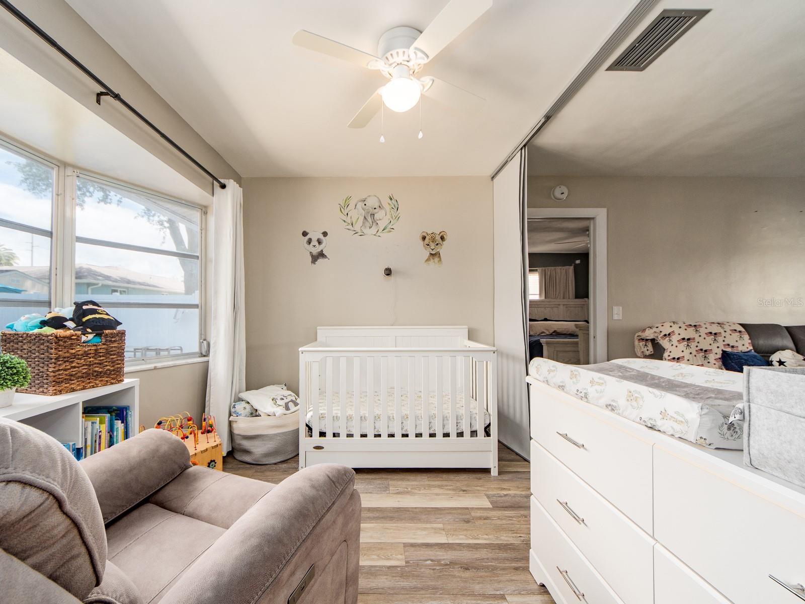 Image 12 of 38 For 1678 Algonquin Drive