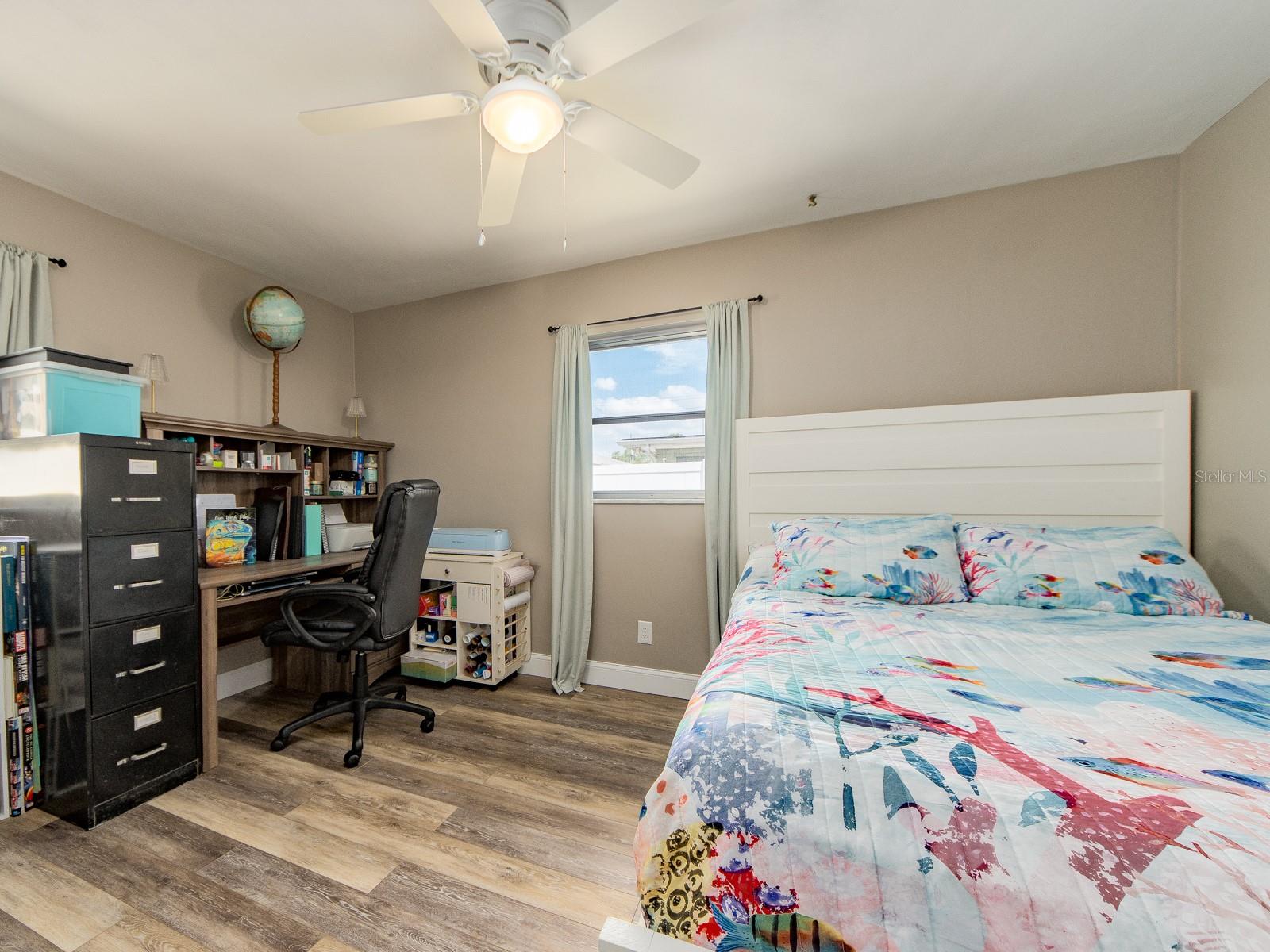 Image 19 of 38 For 1678 Algonquin Drive