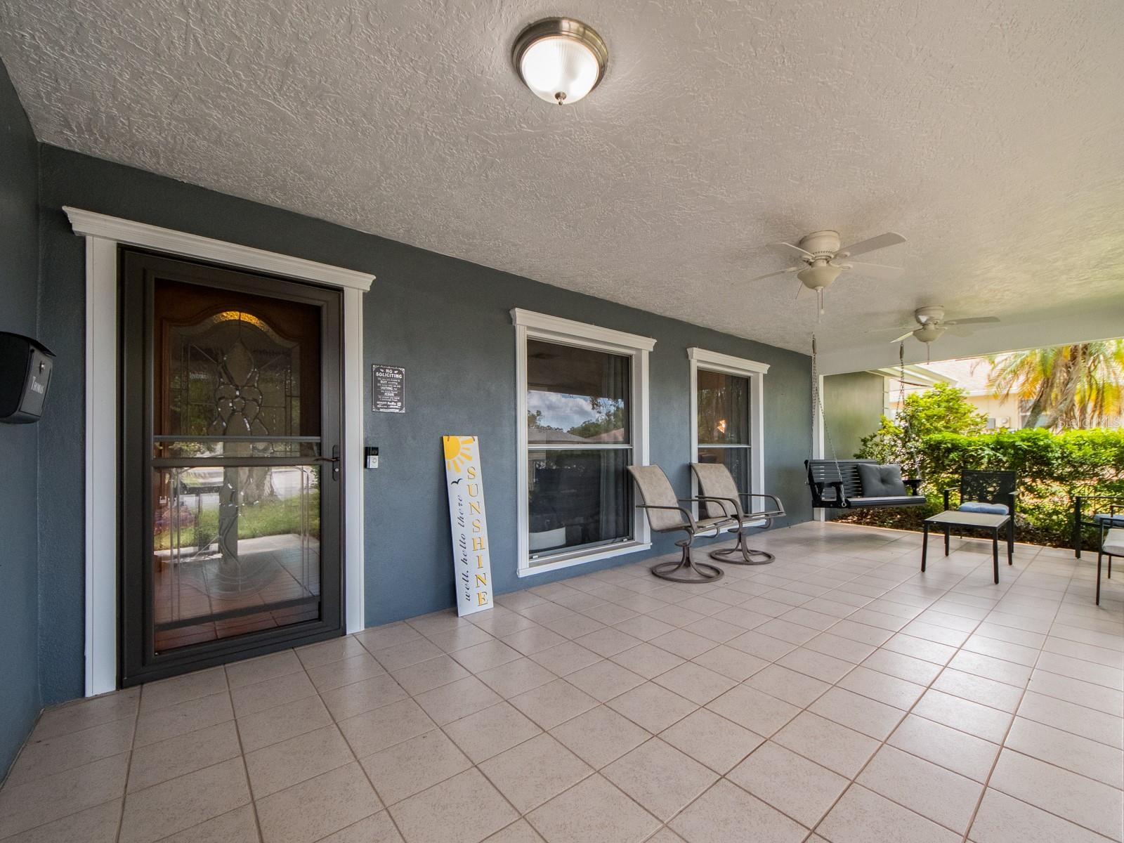 Image 2 of 38 For 1678 Algonquin Drive