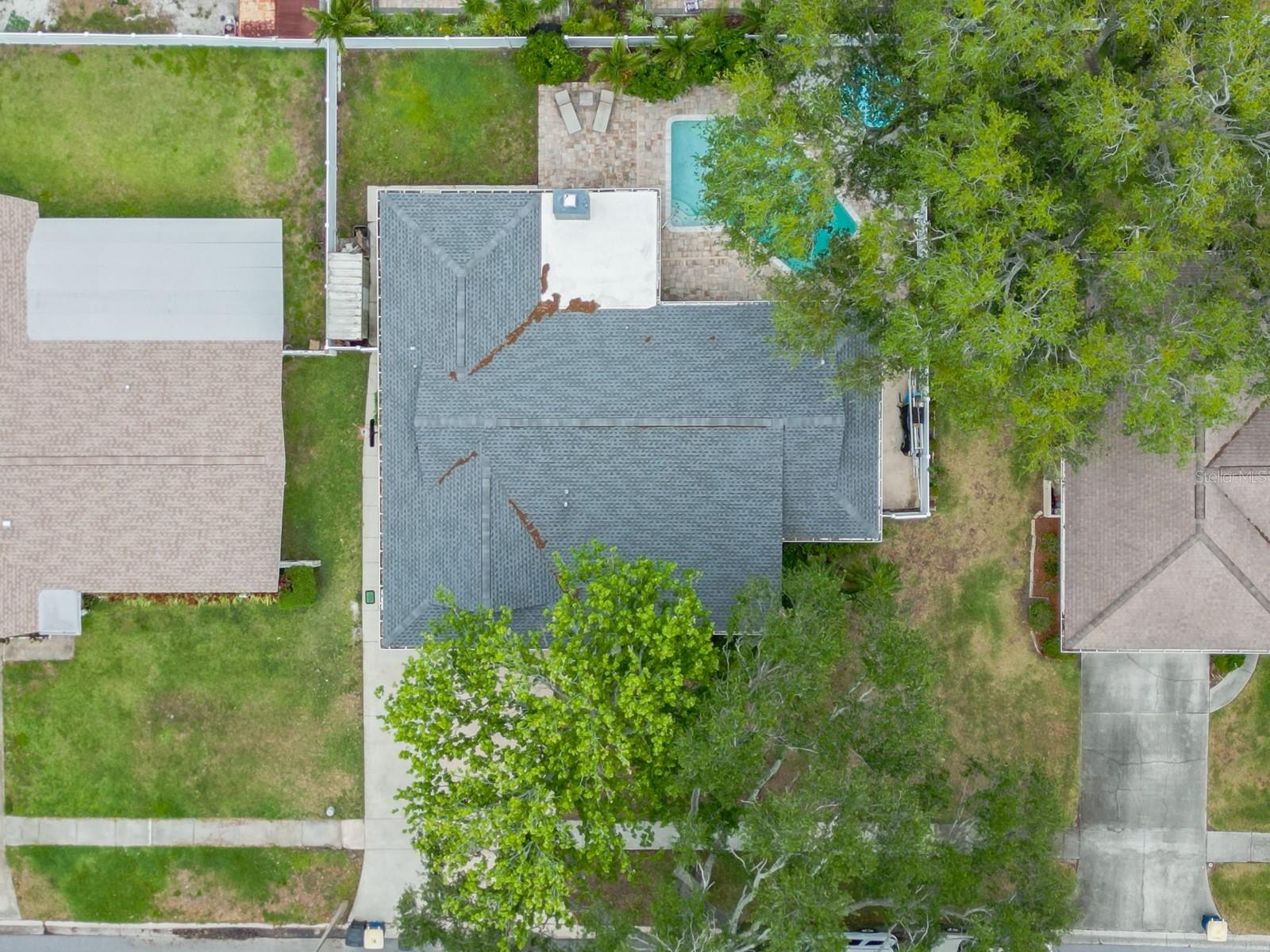 Image 33 of 38 For 1678 Algonquin Drive