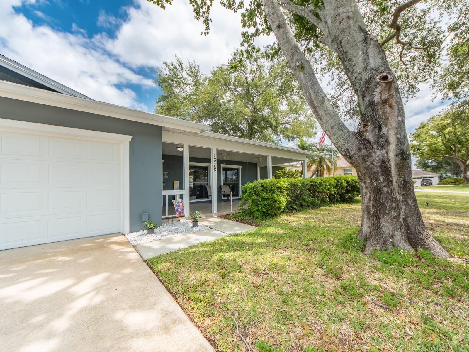 Image 36 of 38 For 1678 Algonquin Drive