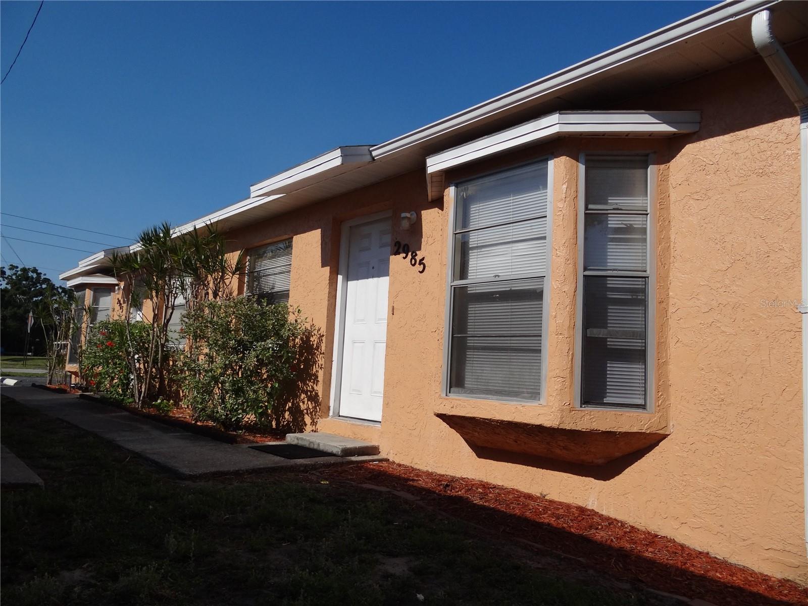 Listing photo id 22 for 2983 62nd Avenue N