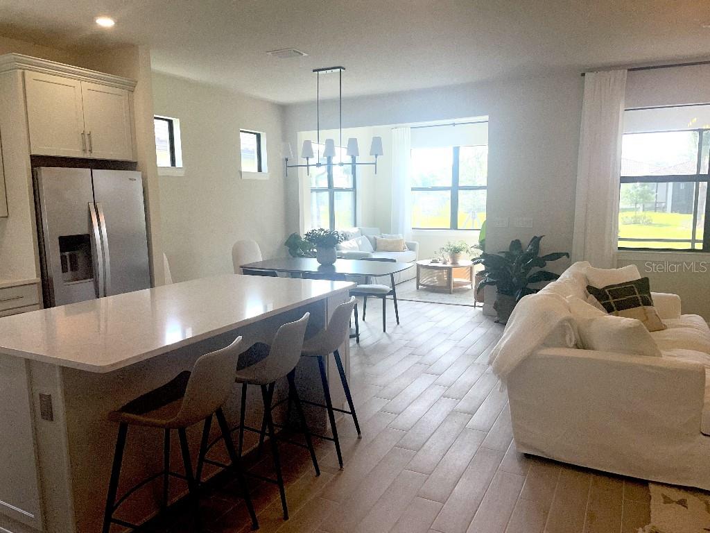 Image 11 of 38 For 4012 Basket Oak Circle