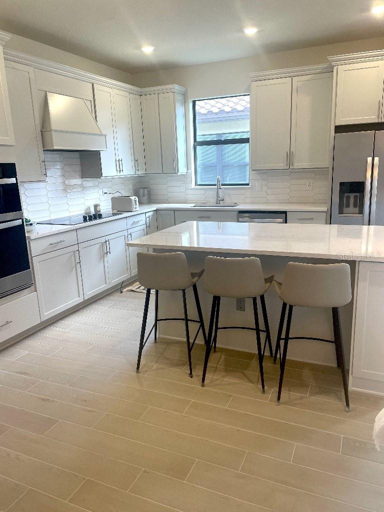 Image 12 of 38 For 4012 Basket Oak Circle