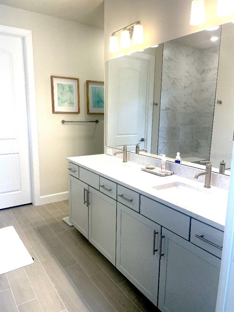 Image 32 of 38 For 4012 Basket Oak Circle