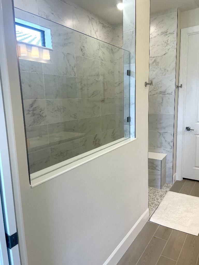 Image 34 of 38 For 4012 Basket Oak Circle