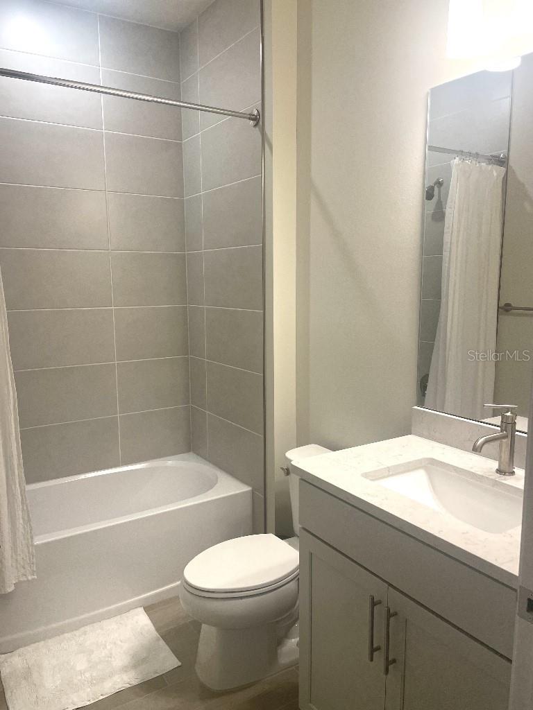 Image 8 of 38 For 4012 Basket Oak Circle