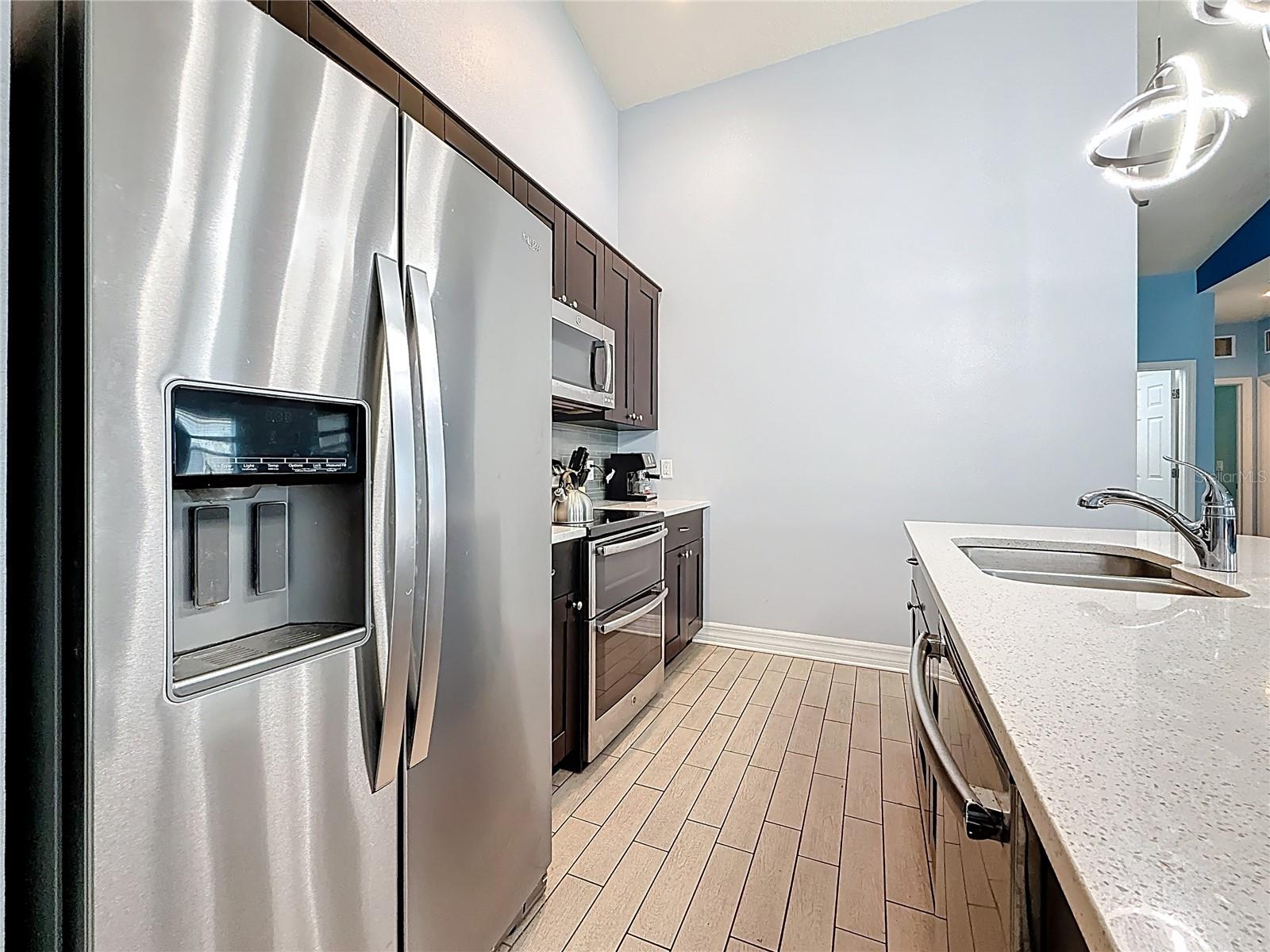 Image 10 of 33 For 1590 Burns Drive