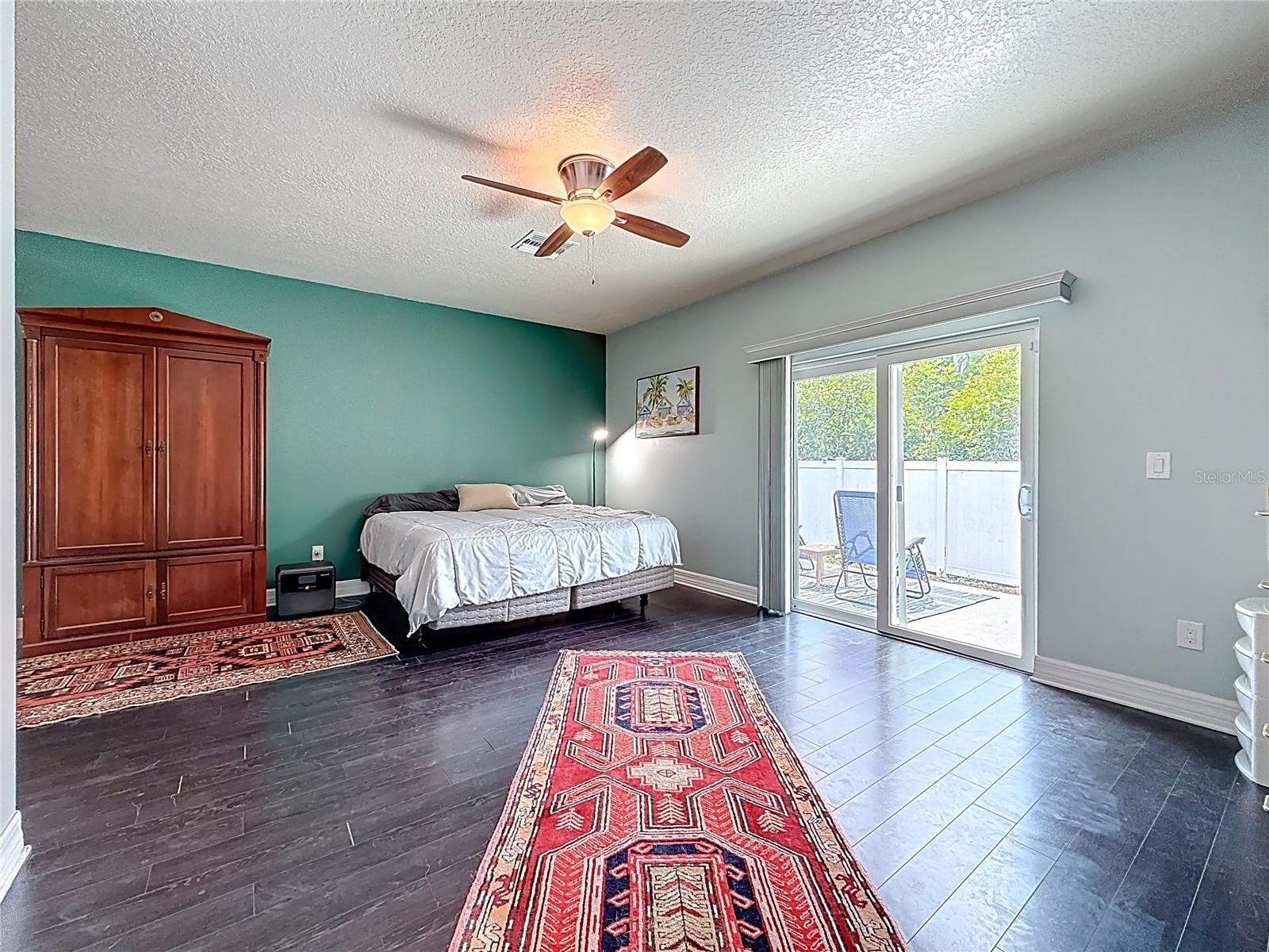 Image 14 of 33 For 1590 Burns Drive