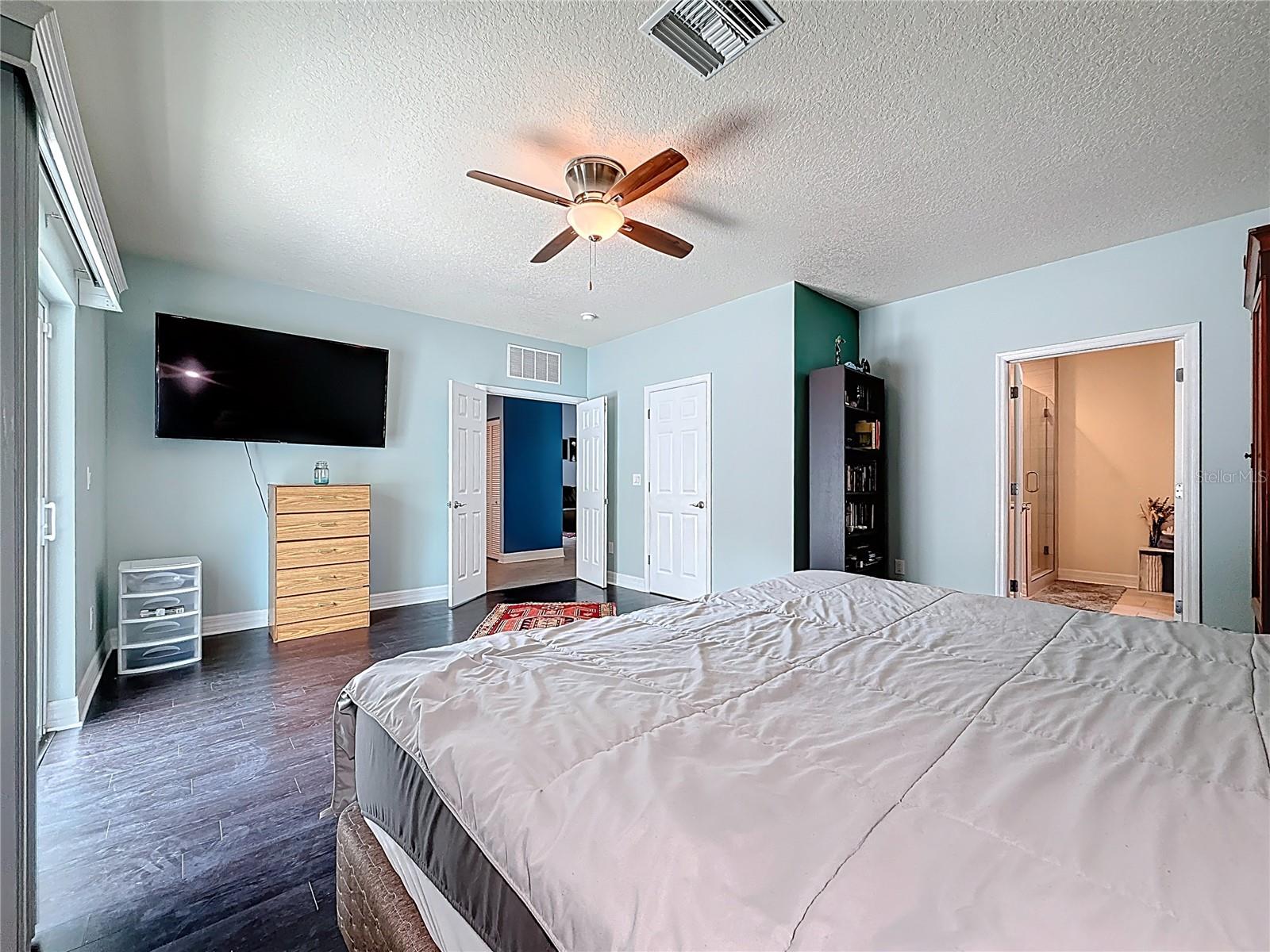 Image 16 of 33 For 1590 Burns Drive