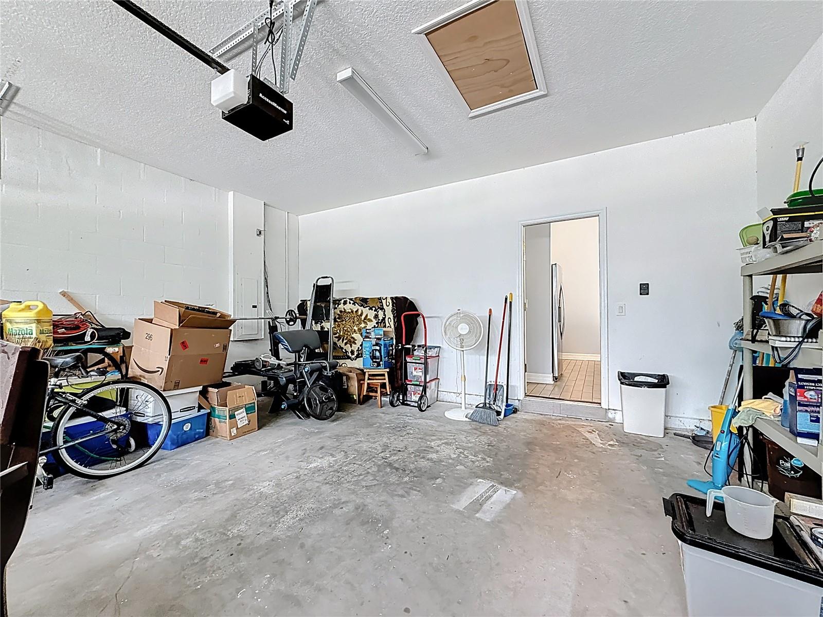 Image 26 of 33 For 1590 Burns Drive