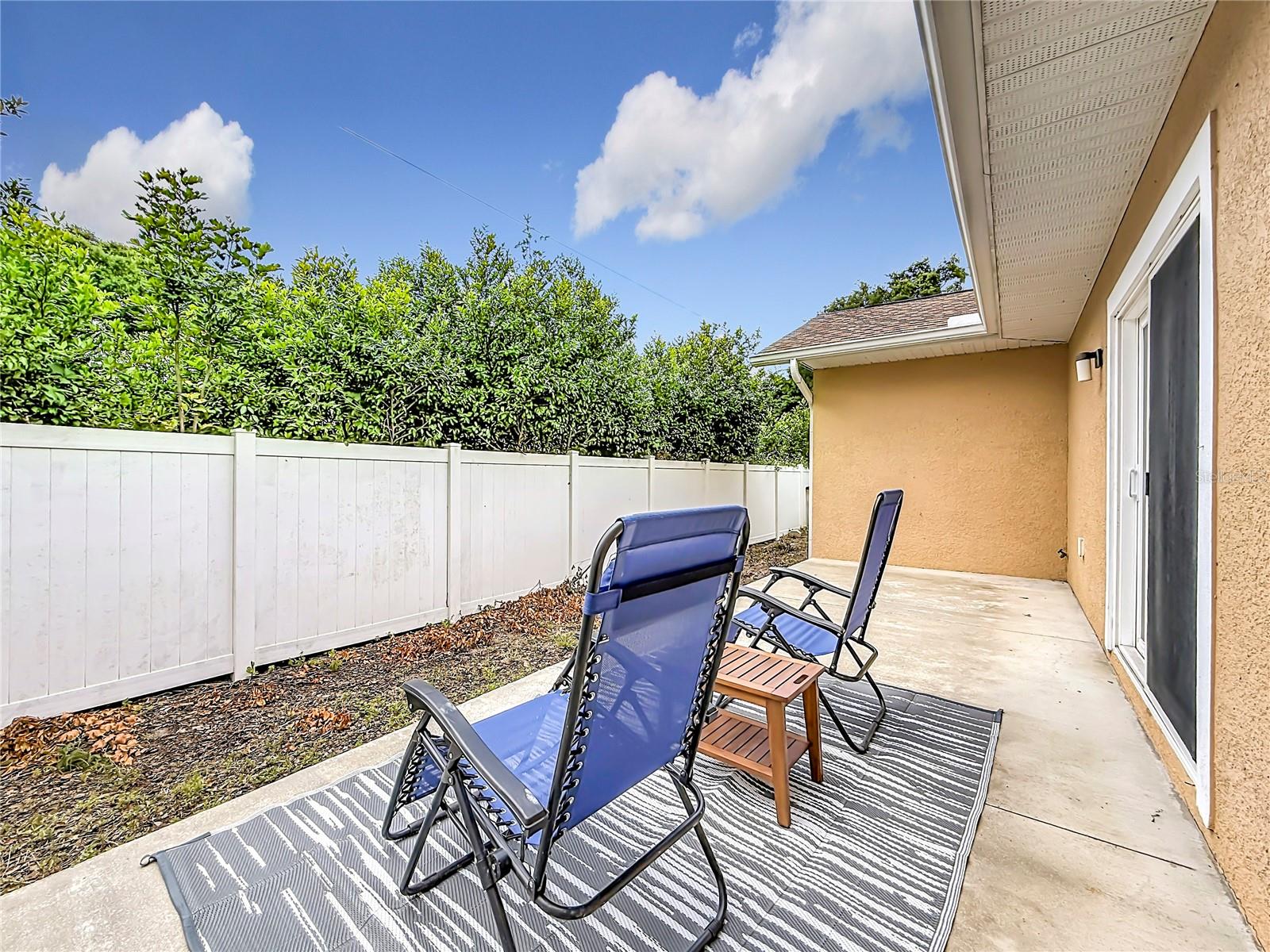 Image 27 of 33 For 1590 Burns Drive