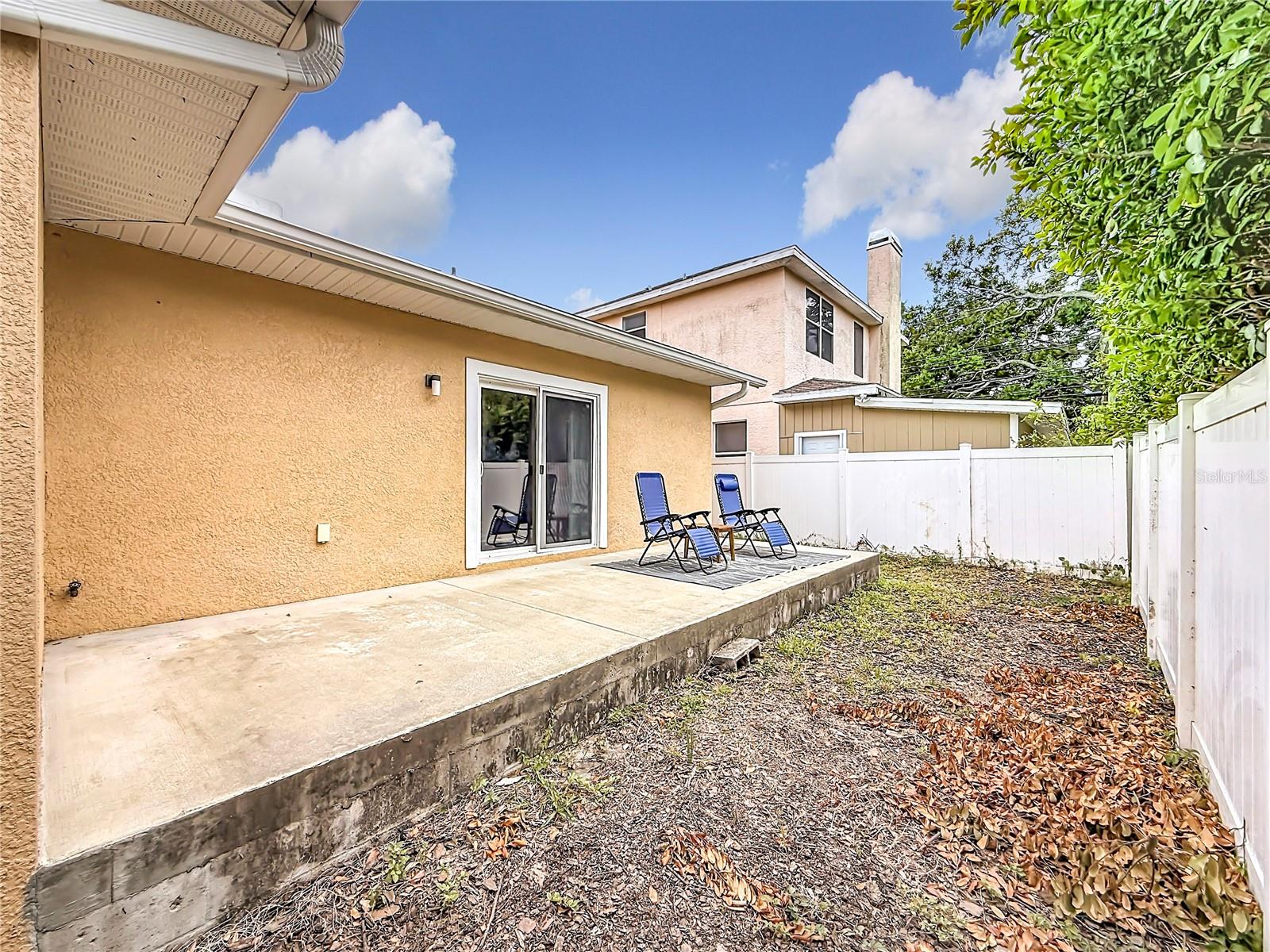 Image 29 of 33 For 1590 Burns Drive