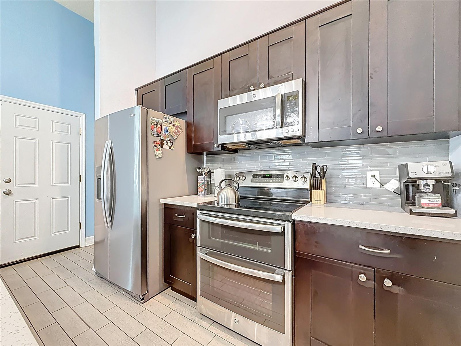 Image 8 of 33 For 1590 Burns Drive