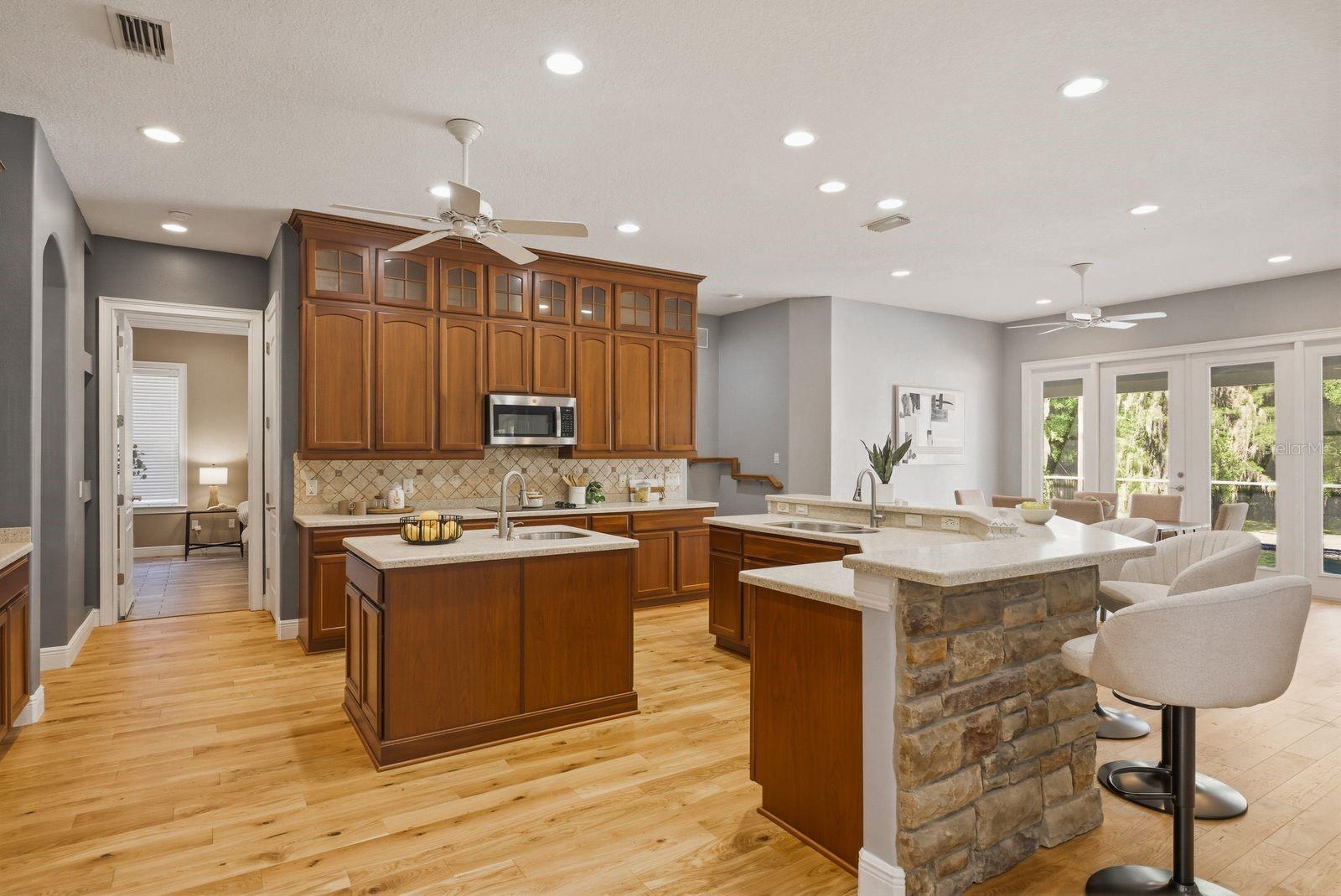 Image 11 of 57 For 6615 Ridge Top Drive